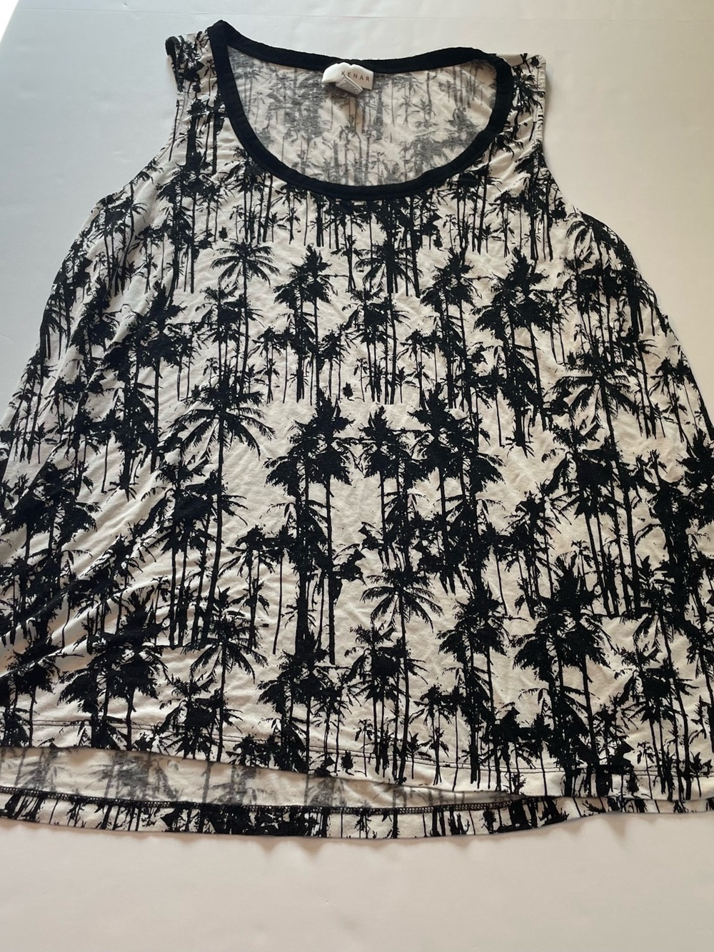 Kenar Black & White Palm-Print Tank